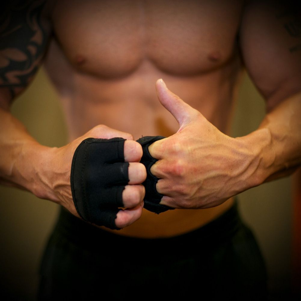 قفازات رفع الأثقال المضادة للا - مراجعة Crossfit Workout Gear وسعره